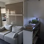 Nice- Studio Secteur Valrose